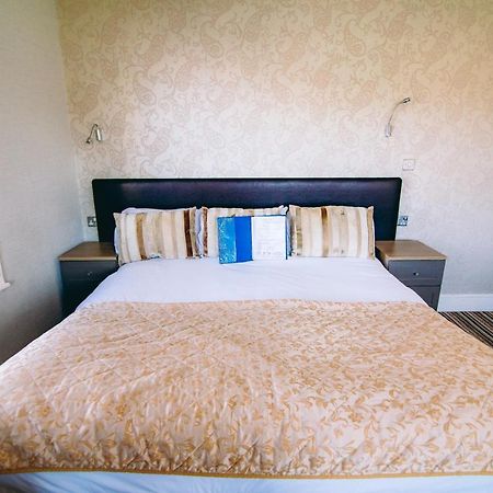 Bed and Breakfast The Mowbray Істборн Екстер'єр фото